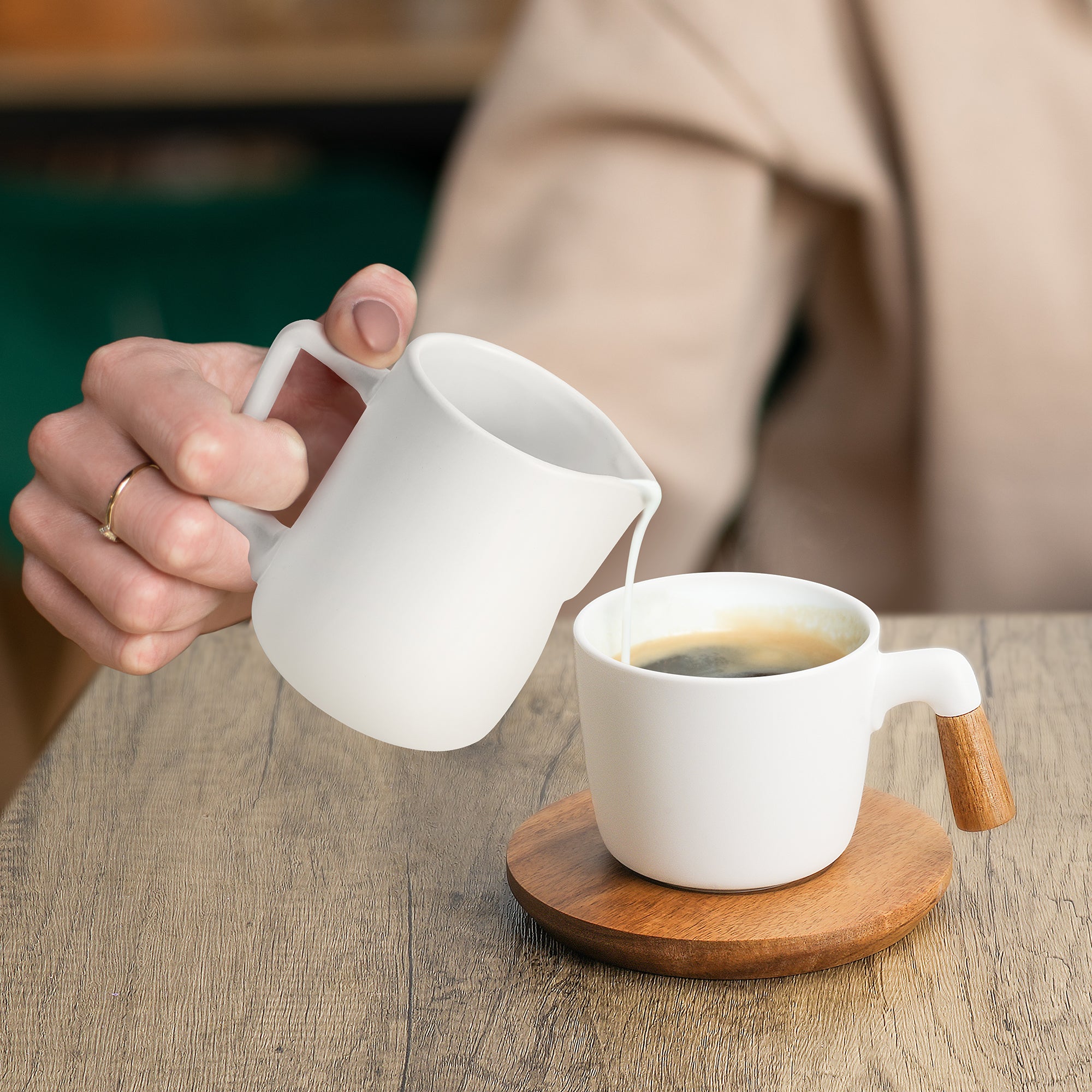 Set completo para servir – Tetera con tazas y set de leche y azúcar
