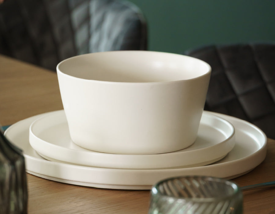 Set de mesa Luxe para 8 personas con set de espresso