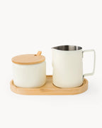 Set de leche y azúcar de acero inoxidable con bandeja de bambú
